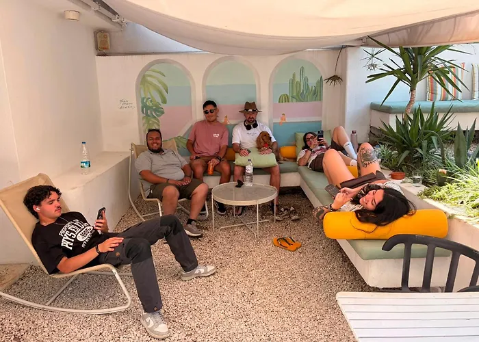Be Bold Hostel